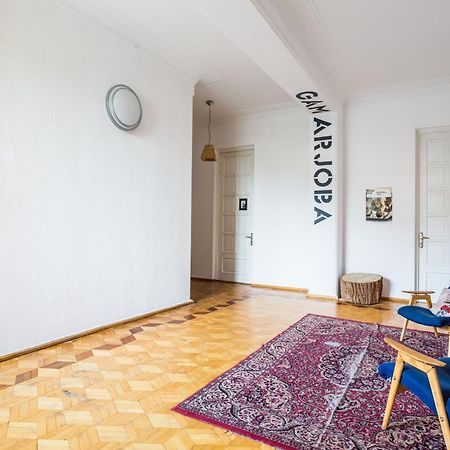 M42 Hostel Tbilisi Buitenkant foto