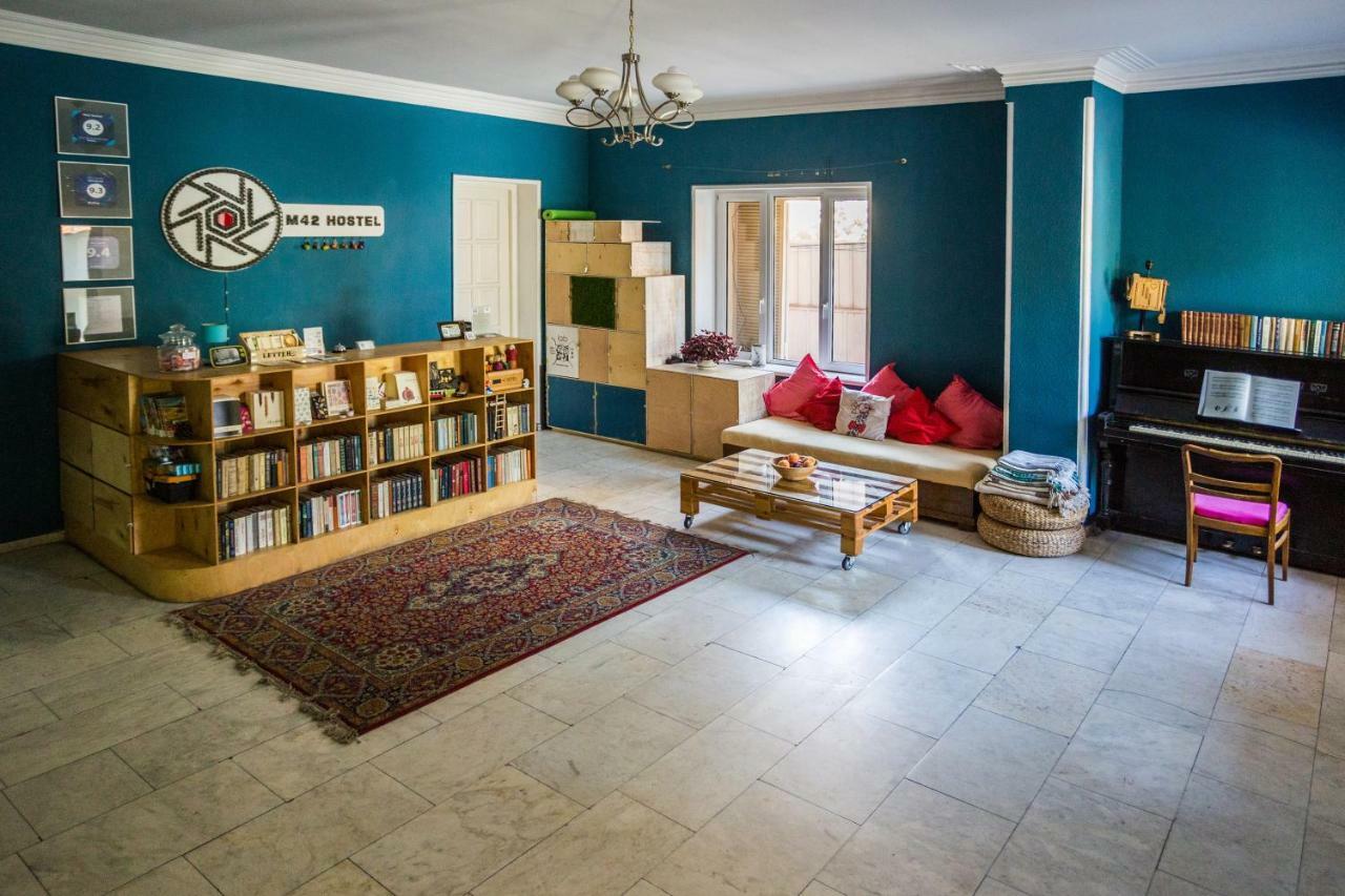 M42 Hostel Tbilisi Buitenkant foto