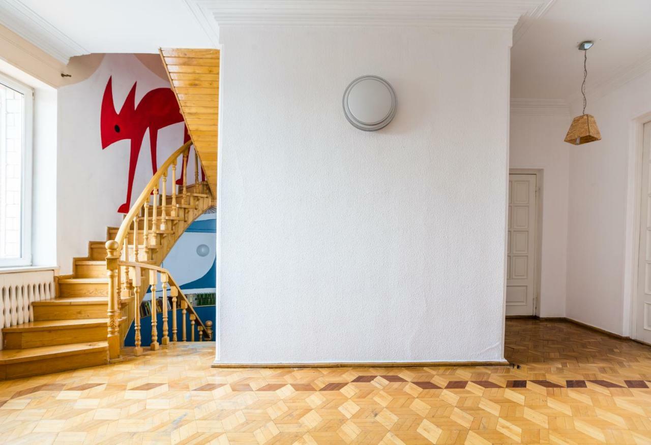 M42 Hostel Tbilisi Buitenkant foto