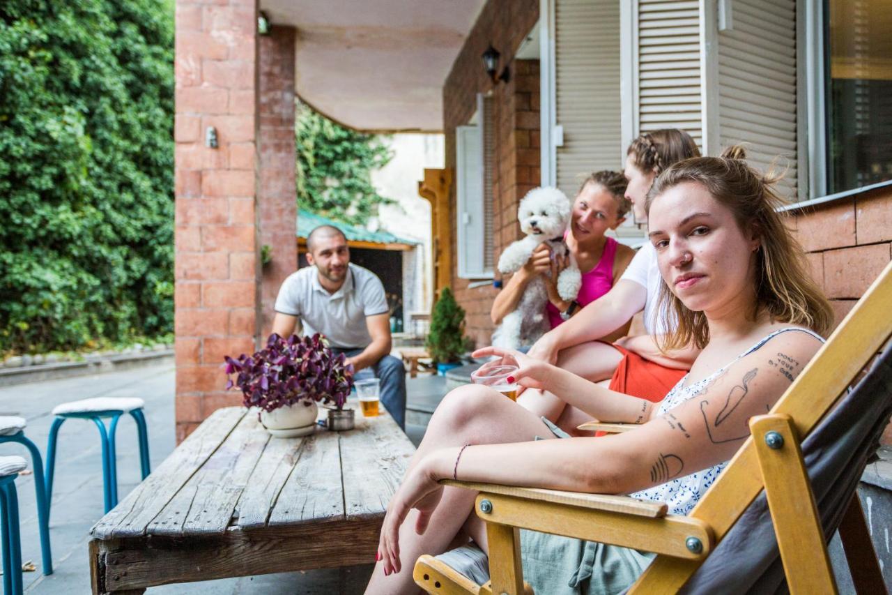 M42 Hostel Tbilisi Buitenkant foto